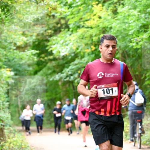 11.10.2026 - Bramfelder Halbmarathon 2026 Dr. Thomas Lammeyer http://msf.ph/oto/10823762 11.10.2026 10:39:28 Laufen 101 meine-sportfotos.de