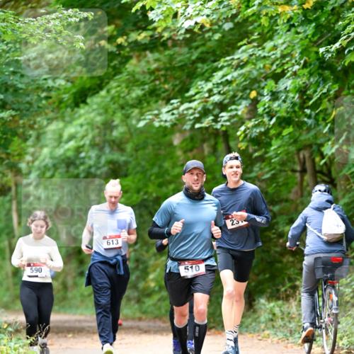 11.10.2026 - Bramfelder Halbmarathon 2026 Dr. Thomas Lammeyer http://msf.ph/oto/10823782 11.10.2026 10:39:30 Laufen 590, 613, 300, 510, 23 meine-sportfotos.de
