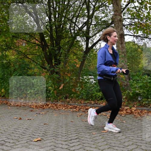 11.10.2026 - Bramfelder Halbmarathon 2026 J. Mangold http://msf.ph/oto/10823813 11.10.2026 10:35:26 Laufen 98, 232, 489 meine-sportfotos.de
