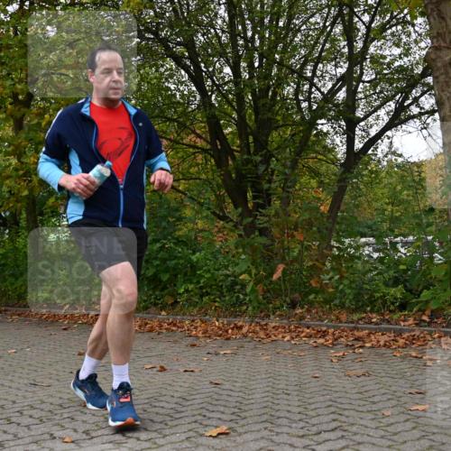 11.10.2026 - Bramfelder Halbmarathon 2026 J. Mangold http://msf.ph/oto/10823833 11.10.2026 10:35:47 Laufen 467 meine-sportfotos.de