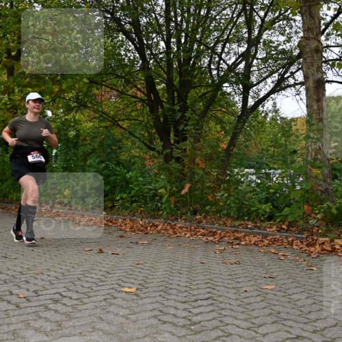 11.10.2026 - Bramfelder Halbmarathon 2026 J. Mangold http://msf.ph/oto/10823905 11.10.2026 10:36:38 Laufen 371, 392, 560 meine-sportfotos.de