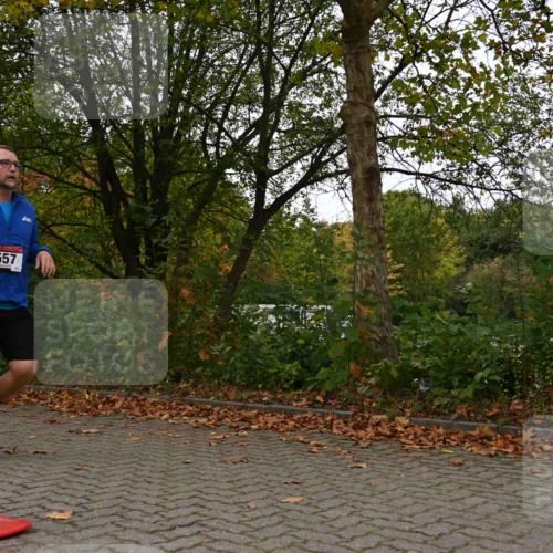 11.10.2026 - Bramfelder Halbmarathon 2026 J. Mangold http://msf.ph/oto/10824013 11.10.2026 10:38:43 Laufen 557 meine-sportfotos.de