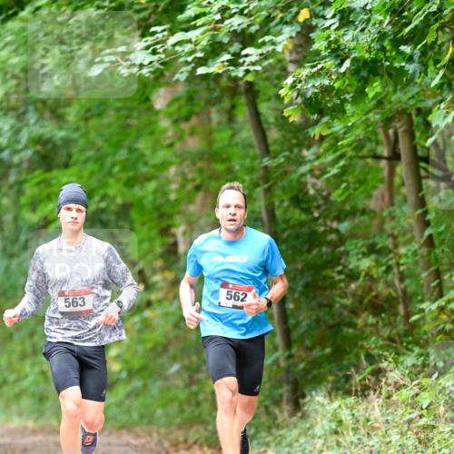 11.10.2026 - Bramfelder Halbmarathon 2026 Dr. Thomas Lammeyer http://msf.ph/oto/10824017 11.10.2026 10:40:05 Laufen 562, 563 meine-sportfotos.de