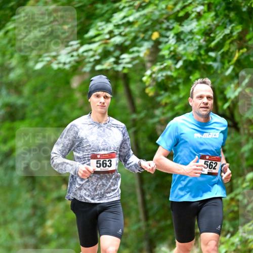 11.10.2026 - Bramfelder Halbmarathon 2026 Dr. Thomas Lammeyer http://msf.ph/oto/10824044 11.10.2026 10:40:07 Laufen 563, 562 meine-sportfotos.de