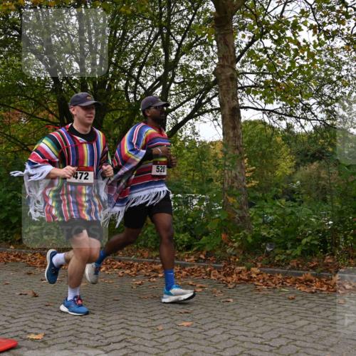11.10.2026 - Bramfelder Halbmarathon 2026 J. Mangold http://msf.ph/oto/10824069 11.10.2026 10:39:42 Laufen 472, 520 meine-sportfotos.de