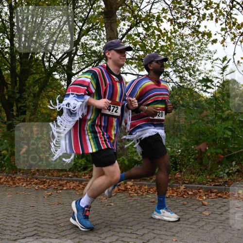 11.10.2026 - Bramfelder Halbmarathon 2026 J. Mangold http://msf.ph/oto/10824073 11.10.2026 10:39:42 Laufen 472, 520 meine-sportfotos.de