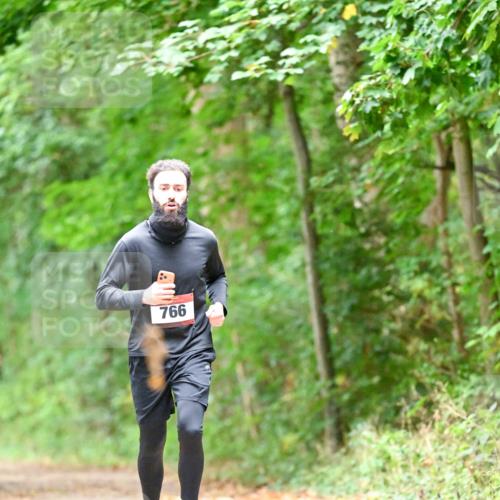 11.10.2026 - Bramfelder Halbmarathon 2026 Dr. Thomas Lammeyer http://msf.ph/oto/10824097 11.10.2026 10:41:17 Laufen 766 meine-sportfotos.de