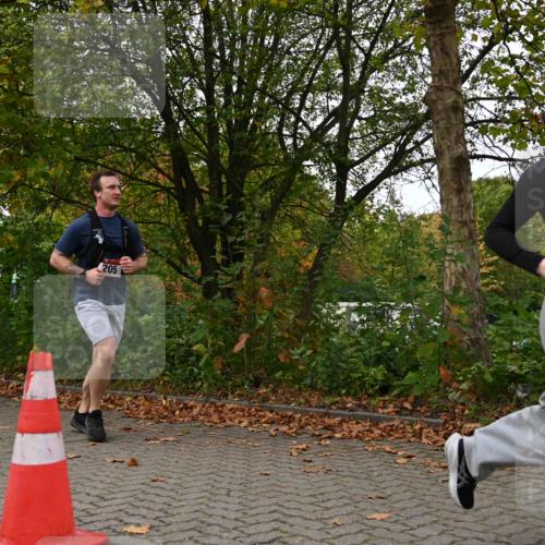 11.10.2026 - Bramfelder Halbmarathon 2026 J. Mangold http://msf.ph/oto/10824137 11.10.2026 10:40:56 Laufen 205, 293, 783, 784 meine-sportfotos.de