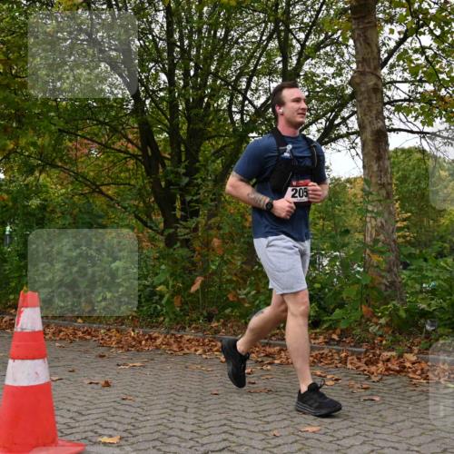 11.10.2026 - Bramfelder Halbmarathon 2026 J. Mangold http://msf.ph/oto/10824145 11.10.2026 10:40:57 Laufen 205, 293, 783, 784 meine-sportfotos.de