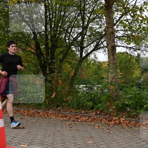 11.10.2026 - Bramfelder Halbmarathon 2026 J. Mangold http://msf.ph/oto/10824164 11.10.2026 10:41:03 Laufen 205, 293 meine-sportfotos.de