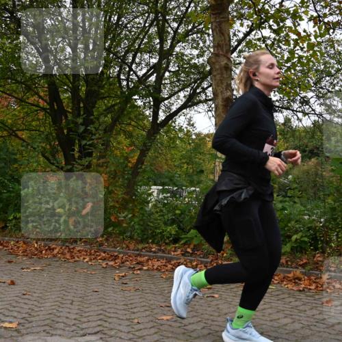 11.10.2026 - Bramfelder Halbmarathon 2026 J. Mangold http://msf.ph/oto/10824183 11.10.2026 10:41:14 Laufen 361, 382, 465 meine-sportfotos.de