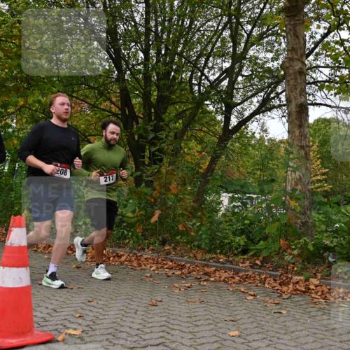 11.10.2026 - Bramfelder Halbmarathon 2026 J. Mangold http://msf.ph/oto/10824257 11.10.2026 10:42:26 Laufen 208, 216, 217, 531 meine-sportfotos.de