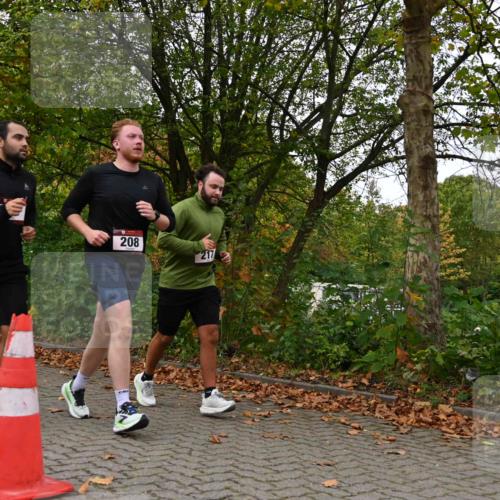 11.10.2026 - Bramfelder Halbmarathon 2026 J. Mangold http://msf.ph/oto/10824259 11.10.2026 10:42:26 Laufen 208, 216, 217, 531 meine-sportfotos.de