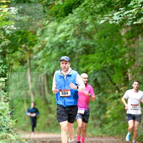 11.10.2026 - Bramfelder Halbmarathon 2026 Dr. Thomas Lammeyer http://msf.ph/oto/10824561 11.10.2026 10:43:38 Laufen 594, 593 meine-sportfotos.de