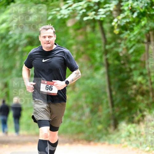 11.10.2026 - Bramfelder Halbmarathon 2026 Dr. Thomas Lammeyer http://msf.ph/oto/10824732 11.10.2026 10:44:51 Laufen 66 meine-sportfotos.de