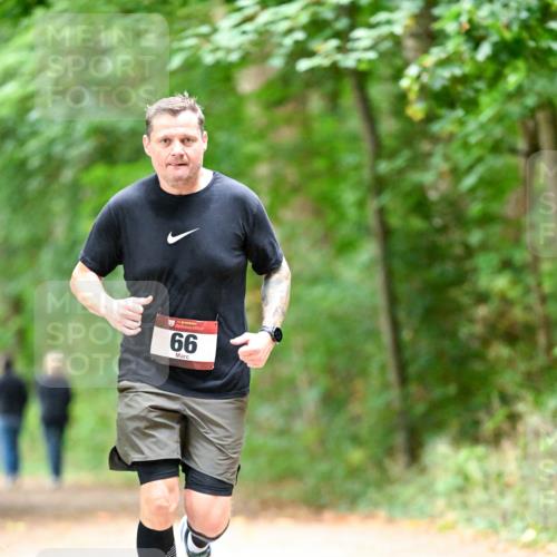 11.10.2026 - Bramfelder Halbmarathon 2026 Dr. Thomas Lammeyer http://msf.ph/oto/10824733 11.10.2026 10:44:51 Laufen 66 meine-sportfotos.de