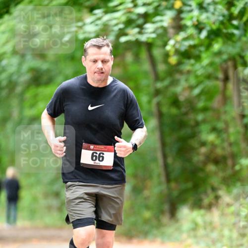 11.10.2026 - Bramfelder Halbmarathon 2026 Dr. Thomas Lammeyer http://msf.ph/oto/10824736 11.10.2026 10:44:51 Laufen 35, 66 meine-sportfotos.de