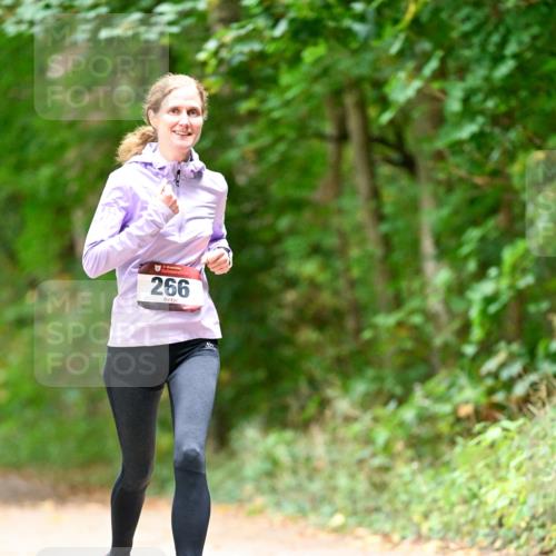 11.10.2026 - Bramfelder Halbmarathon 2026 Dr. Thomas Lammeyer http://msf.ph/oto/10824849 11.10.2026 10:45:47 Laufen 266 meine-sportfotos.de