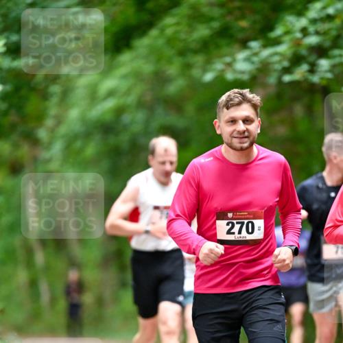 11.10.2026 - Bramfelder Halbmarathon 2026 Dr. Thomas Lammeyer http://msf.ph/oto/10825057 11.10.2026 10:47:20 Laufen 35, 270 meine-sportfotos.de
