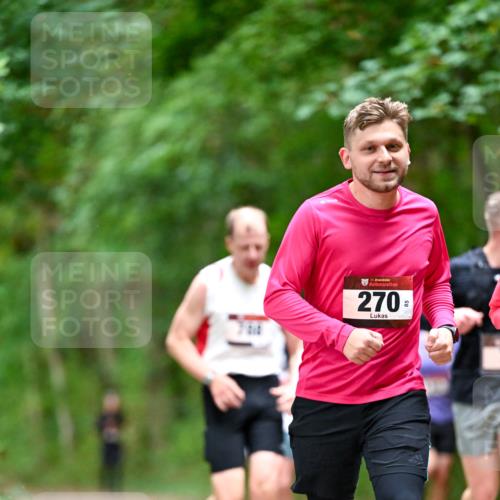 11.10.2026 - Bramfelder Halbmarathon 2026 Dr. Thomas Lammeyer http://msf.ph/oto/10825058 11.10.2026 10:47:20 Laufen 55, 35, 270 meine-sportfotos.de