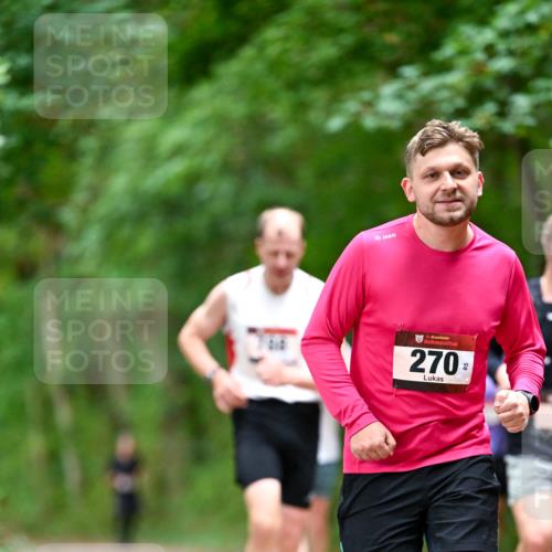11.10.2026 - Bramfelder Halbmarathon 2026 Dr. Thomas Lammeyer http://msf.ph/oto/10825059 11.10.2026 10:47:20 Laufen 35, 270 meine-sportfotos.de