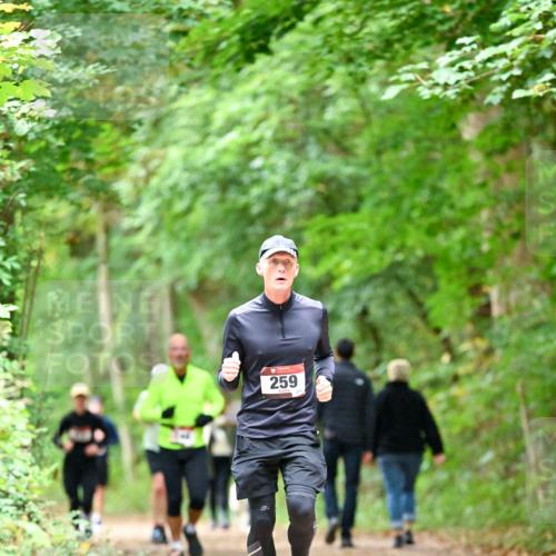 11.10.2026 - Bramfelder Halbmarathon 2026 Dr. Thomas Lammeyer http://msf.ph/oto/10825265 11.10.2026 10:48:51 Laufen 259 meine-sportfotos.de