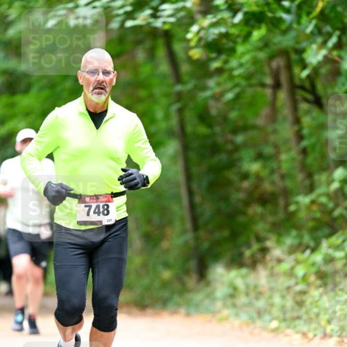 11.10.2026 - Bramfelder Halbmarathon 2026 Dr. Thomas Lammeyer http://msf.ph/oto/10825304 11.10.2026 10:48:58 Laufen 748, 257 meine-sportfotos.de