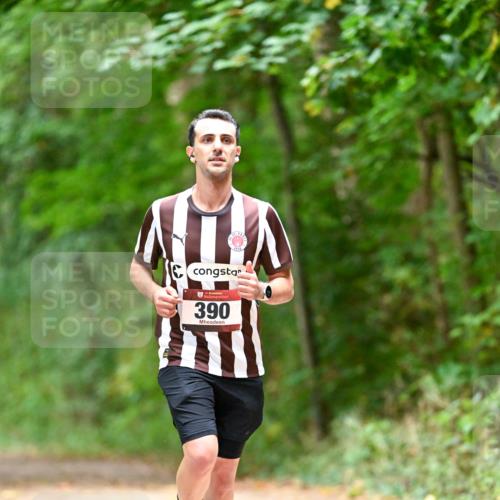 11.10.2026 - Bramfelder Halbmarathon 2026 Dr. Thomas Lammeyer http://msf.ph/oto/10825468 11.10.2026 10:50:07 Laufen 35, 390 meine-sportfotos.de