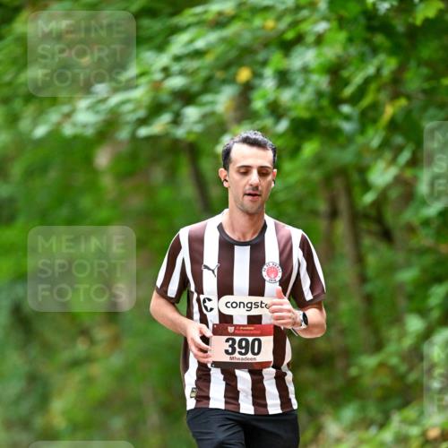 11.10.2026 - Bramfelder Halbmarathon 2026 Dr. Thomas Lammeyer http://msf.ph/oto/10825473 11.10.2026 10:50:08 Laufen 390, 1910 meine-sportfotos.de