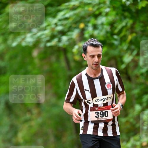 11.10.2026 - Bramfelder Halbmarathon 2026 Dr. Thomas Lammeyer http://msf.ph/oto/10825475 11.10.2026 10:50:08 Laufen 35, 390 meine-sportfotos.de