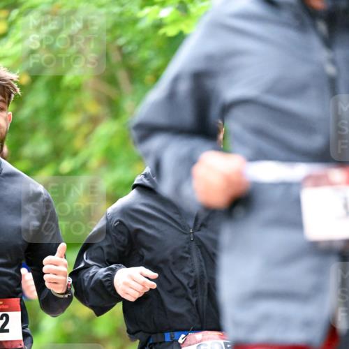 11.10.2026 - Bramfelder Halbmarathon 2026 Dr. Thomas Lammeyer http://msf.ph/oto/10825619 11.10.2026 10:50:43 Laufen 2, 605, 275 meine-sportfotos.de