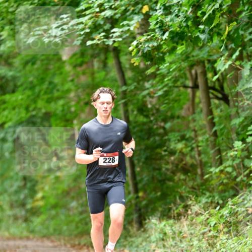 11.10.2026 - Bramfelder Halbmarathon 2026 Dr. Thomas Lammeyer http://msf.ph/oto/10825856 11.10.2026 10:51:52 Laufen 228 meine-sportfotos.de
