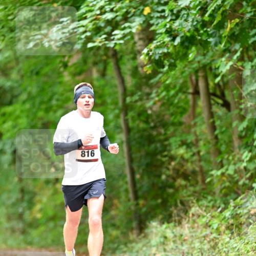 11.10.2026 - Bramfelder Halbmarathon 2026 Dr. Thomas Lammeyer http://msf.ph/oto/10826629 11.10.2026 10:57:50 Laufen 816 meine-sportfotos.de