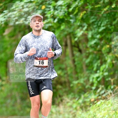 11.10.2026 - Bramfelder Halbmarathon 2026 Dr. Thomas Lammeyer http://msf.ph/oto/10826723 11.10.2026 10:58:11 Laufen 16 meine-sportfotos.de