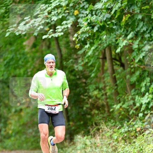 11.10.2026 - Bramfelder Halbmarathon 2026 Dr. Thomas Lammeyer http://msf.ph/oto/10826906 11.10.2026 10:59:29 Laufen 262 meine-sportfotos.de