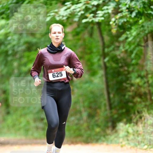 11.10.2026 - Bramfelder Halbmarathon 2026 Dr. Thomas Lammeyer http://msf.ph/oto/10826917 11.10.2026 10:59:32 Laufen 625 meine-sportfotos.de