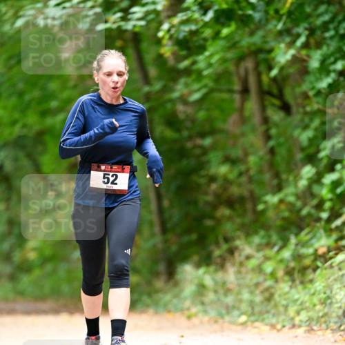11.10.2026 - Bramfelder Halbmarathon 2026 Dr. Thomas Lammeyer http://msf.ph/oto/10827141 11.10.2026 11:00:56 Laufen 52 meine-sportfotos.de