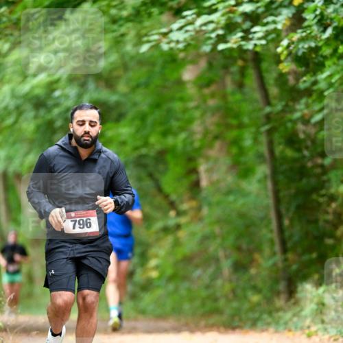 11.10.2026 - Bramfelder Halbmarathon 2026 Dr. Thomas Lammeyer http://msf.ph/oto/10827186 11.10.2026 11:01:11 Laufen 796 meine-sportfotos.de