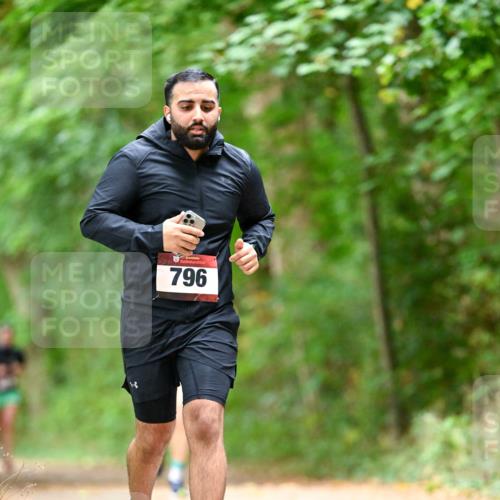 11.10.2026 - Bramfelder Halbmarathon 2026 Dr. Thomas Lammeyer http://msf.ph/oto/10827195 11.10.2026 11:01:12 Laufen 796 meine-sportfotos.de