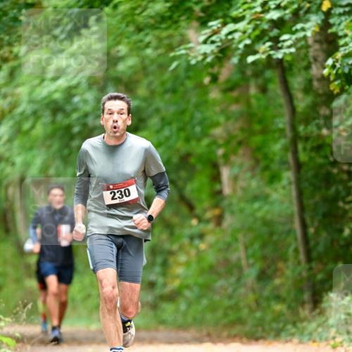 11.10.2026 - Bramfelder Halbmarathon 2026 Dr. Thomas Lammeyer http://msf.ph/oto/10827356 11.10.2026 11:01:51 Laufen 230 meine-sportfotos.de