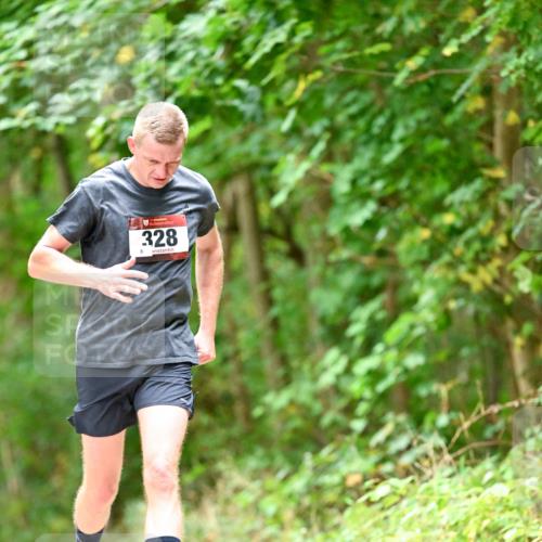 11.10.2026 - Bramfelder Halbmarathon 2026 Dr. Thomas Lammeyer http://msf.ph/oto/10827473 11.10.2026 11:02:53 Laufen 328 meine-sportfotos.de