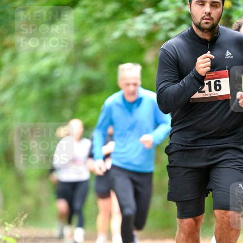 11.10.2026 - Bramfelder Halbmarathon 2026 Dr. Thomas Lammeyer http://msf.ph/oto/10827547 11.10.2026 11:03:12 Laufen 216 meine-sportfotos.de