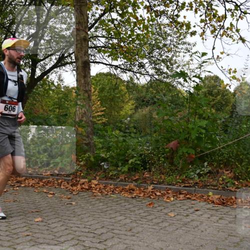 11.10.2026 - Bramfelder Halbmarathon 2026 J. Mangold http://msf.ph/oto/10827768 11.10.2026 10:43:32 Laufen 606 meine-sportfotos.de
