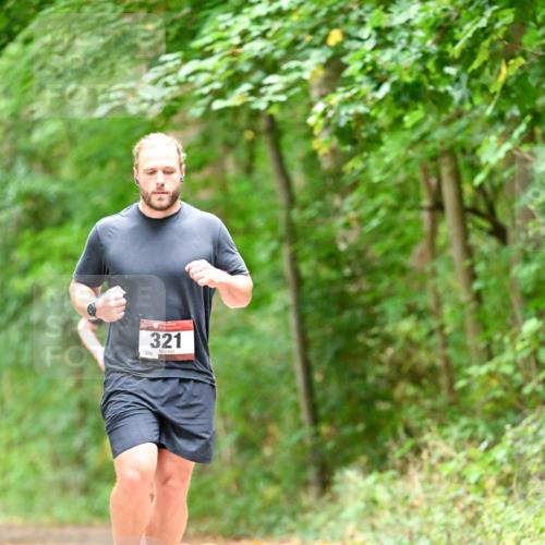 11.10.2026 - Bramfelder Halbmarathon 2026 Dr. Thomas Lammeyer http://msf.ph/oto/10827893 11.10.2026 11:04:36 Laufen 321, 286 meine-sportfotos.de