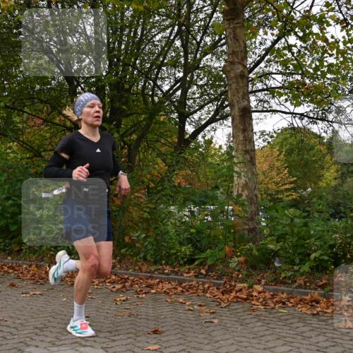11.10.2026 - Bramfelder Halbmarathon 2026 J. Mangold http://msf.ph/oto/10827932 11.10.2026 10:45:36 Laufen 240, 260, 814, 815 meine-sportfotos.de