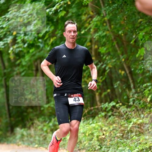 11.10.2026 - Bramfelder Halbmarathon 2026 Dr. Thomas Lammeyer http://msf.ph/oto/10827941 11.10.2026 11:04:40 Laufen 43 meine-sportfotos.de