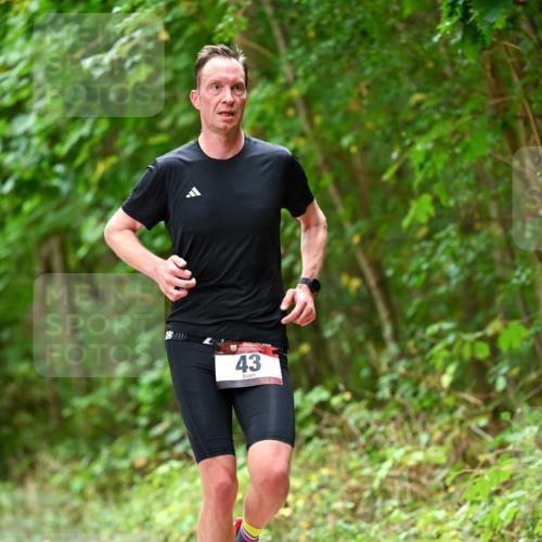 11.10.2026 - Bramfelder Halbmarathon 2026 Dr. Thomas Lammeyer http://msf.ph/oto/10827947 11.10.2026 11:04:40 Laufen 43 meine-sportfotos.de