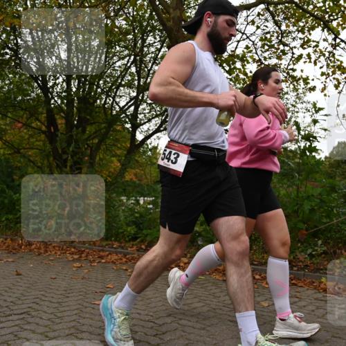 11.10.2026 - Bramfelder Halbmarathon 2026 J. Mangold http://msf.ph/oto/10828045 11.10.2026 10:46:47 Laufen 29, 190, 543, 619 meine-sportfotos.de