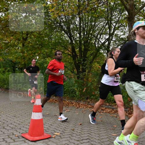 11.10.2026 - Bramfelder Halbmarathon 2026 J. Mangold http://msf.ph/oto/10828160 11.10.2026 10:48:27 Laufen 43, 422, 503, 510, 547 meine-sportfotos.de