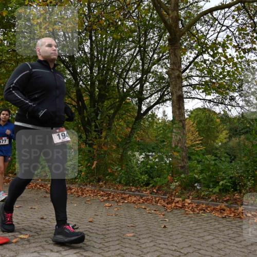 11.10.2026 - Bramfelder Halbmarathon 2026 J. Mangold http://msf.ph/oto/10828213 11.10.2026 10:49:35 Laufen 194, 577, 589, 611 meine-sportfotos.de
